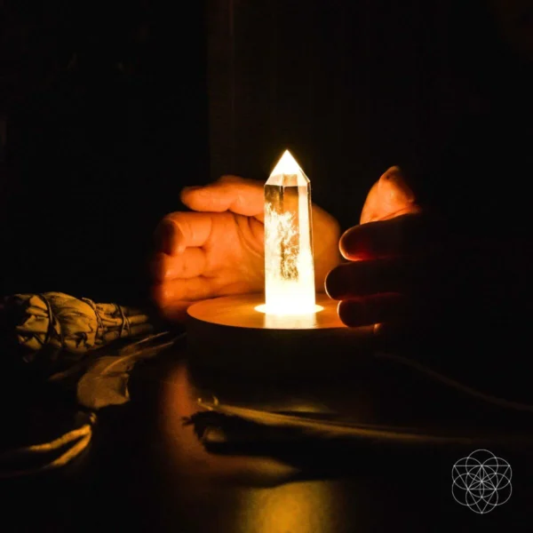 The Healing Lamp: Clear Quartz -  Positive Energy and Tranquillity - Image 3